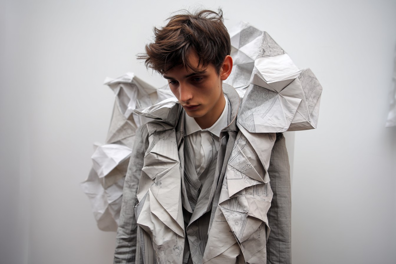 im1979_The_Art_of_Proper_Layering_A_Distinctly_British_Skill__05ccc900-f738-45a4-9984-009f1005bae1_3